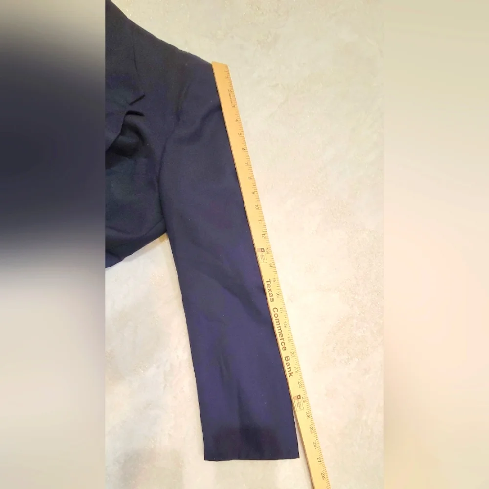 Men's Vintage Burberry Navy Suit Jacket Preppy‎ Ivy League Old Money - Read